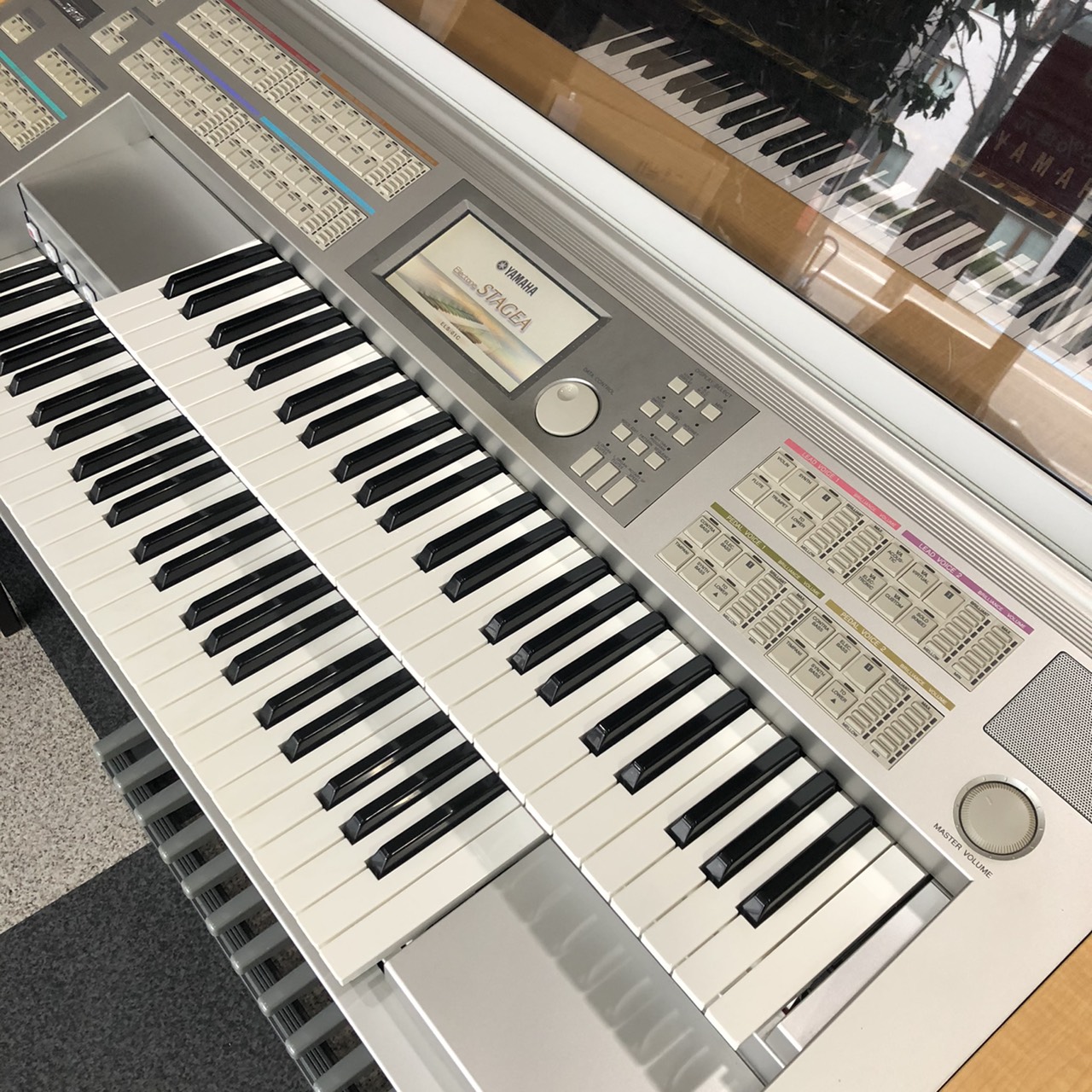 ヤマハ中古エレクトーンSTAGEA ELS-01C（税抜200,000円） | 日本楽芸社